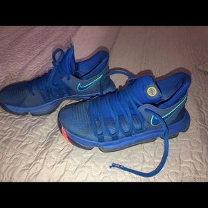 Nike Zoom KDS “city edition” Chinatown